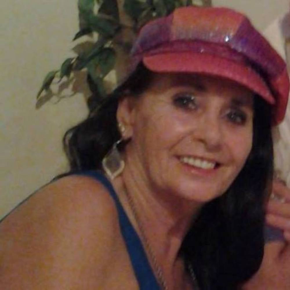Meet your Posher, Linda